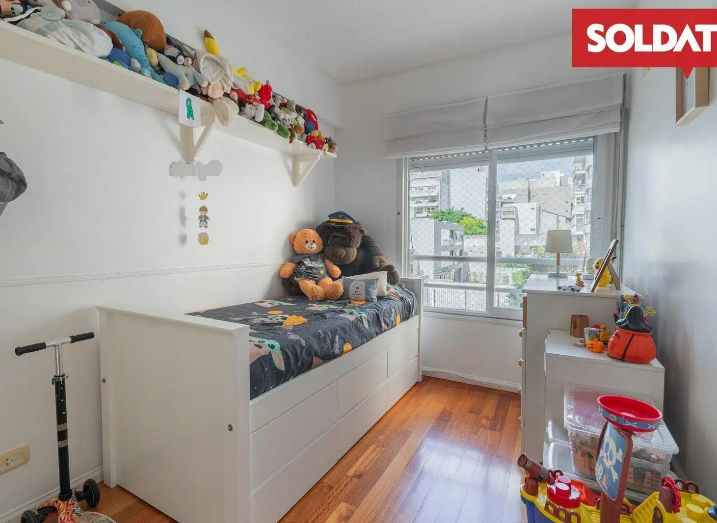 Departamento en VENTA  TRES AMBIENTES EN  Belgrano R 3