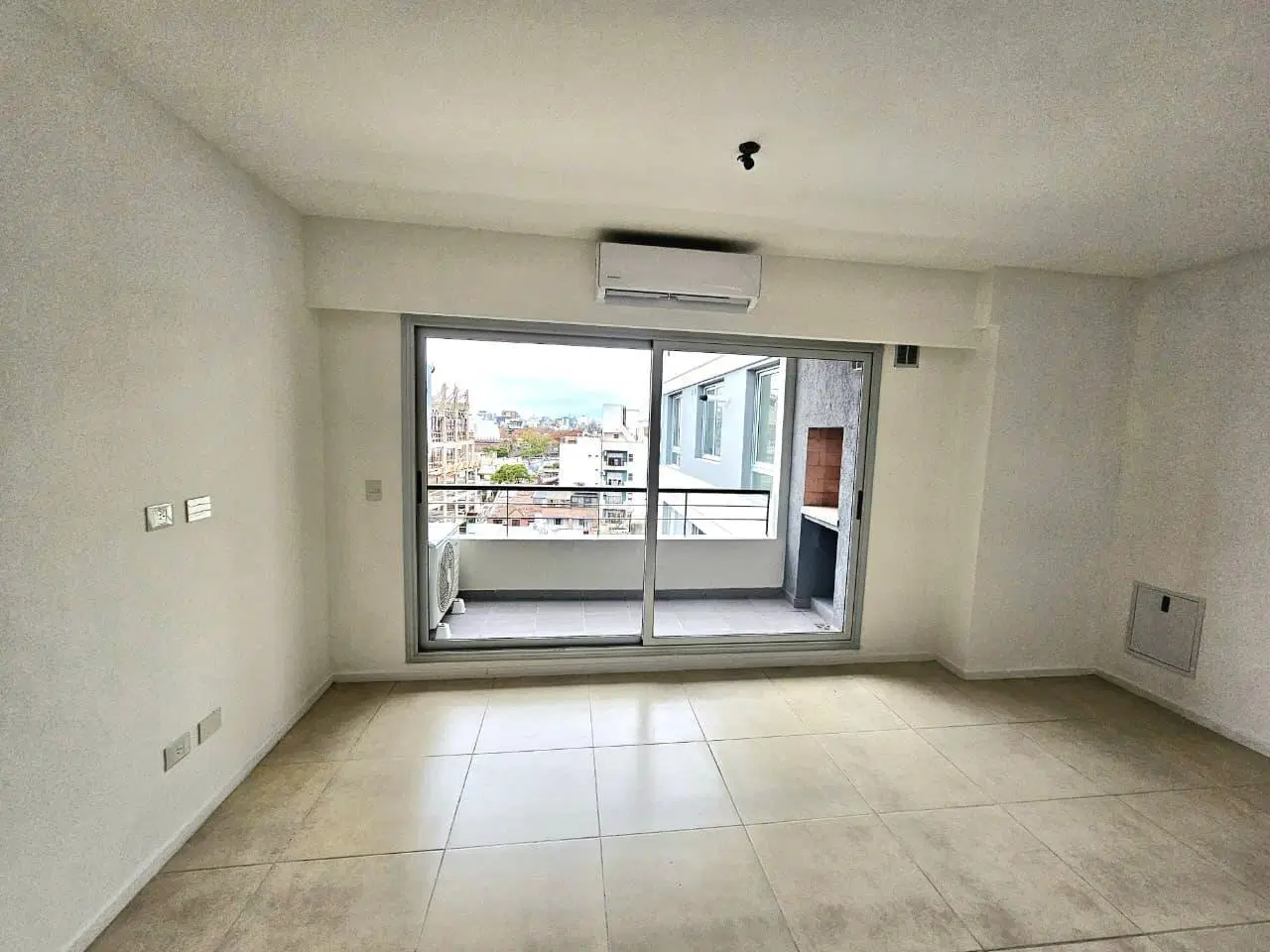Venta Departamento 2 ambientes con terraza y jacuzzi en Chacarita 3