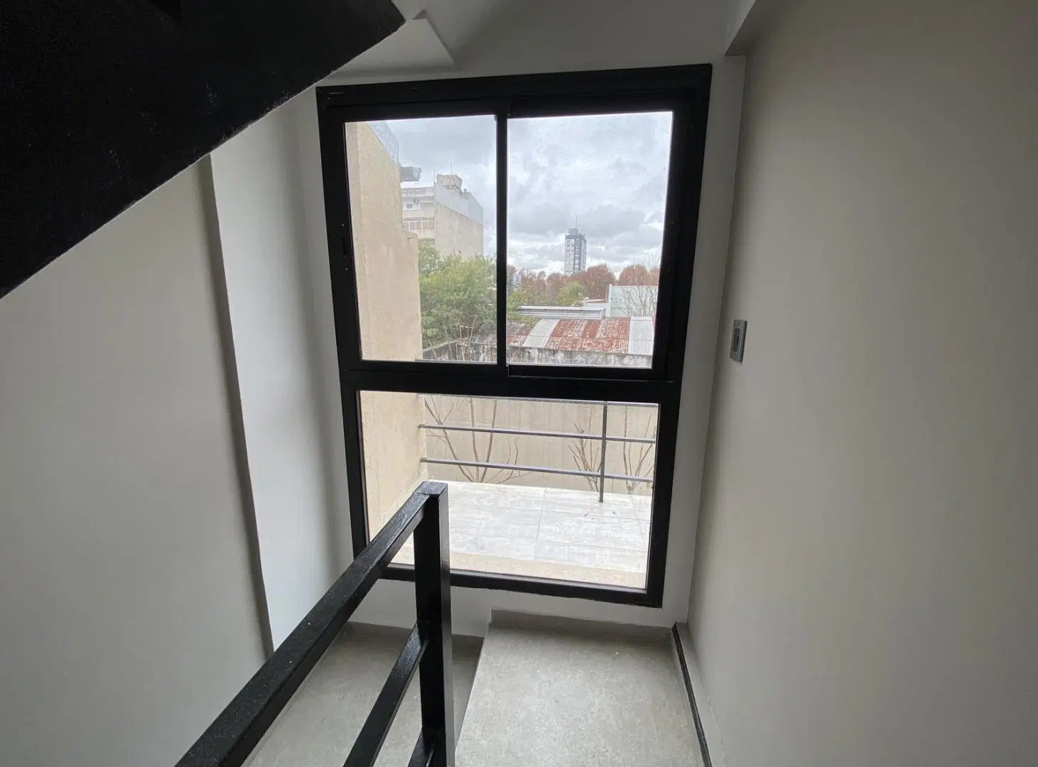Alquiler - Depto en Triplex 3 amb. con Terraza y Cochera 8