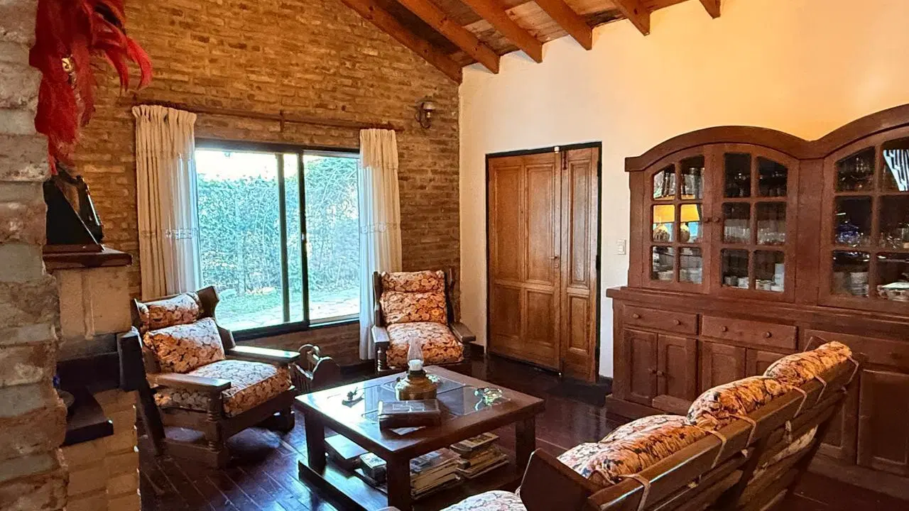 Casa PB y PA en Av. San Martín, Los Cardales | Pileta, Quincho 8