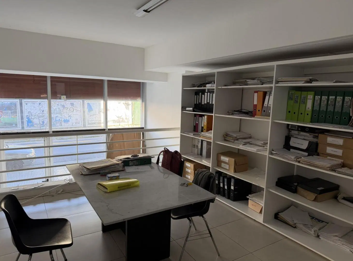 Local comercial en corredor Holmberg 3