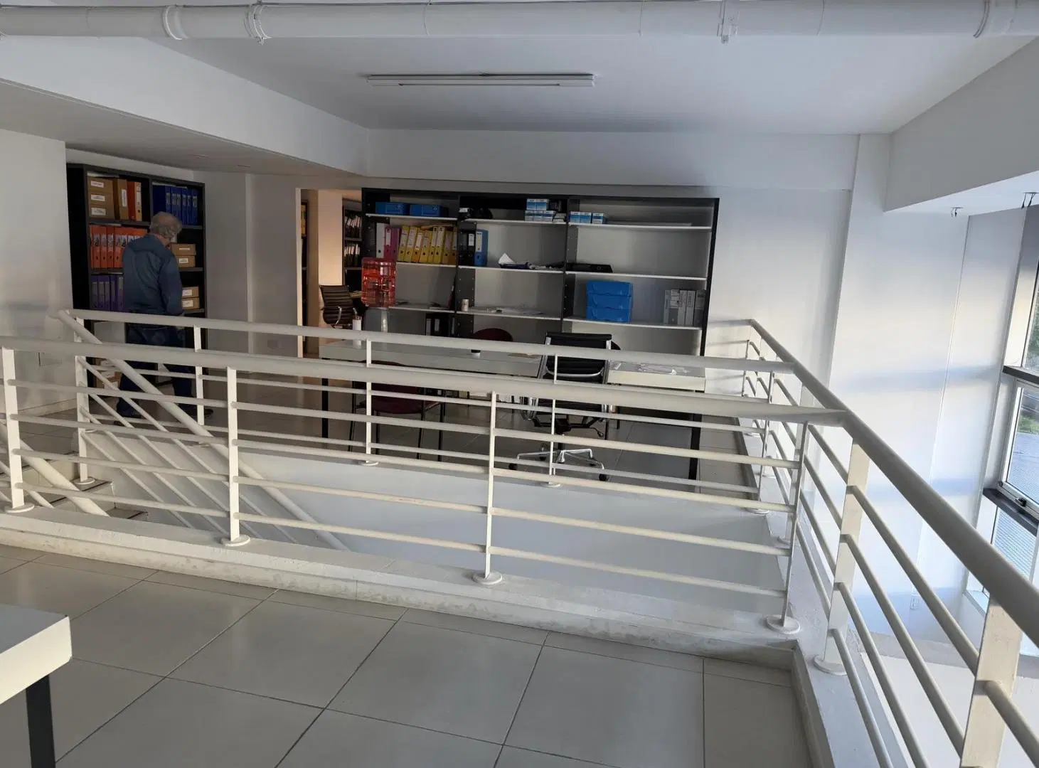 Local comercial en corredor Holmberg 4