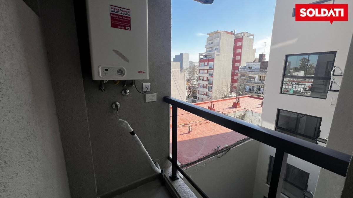 Foto de Venta Departamento con balcones radiadores 4 ambientes en Villa Devoto, imagen 2