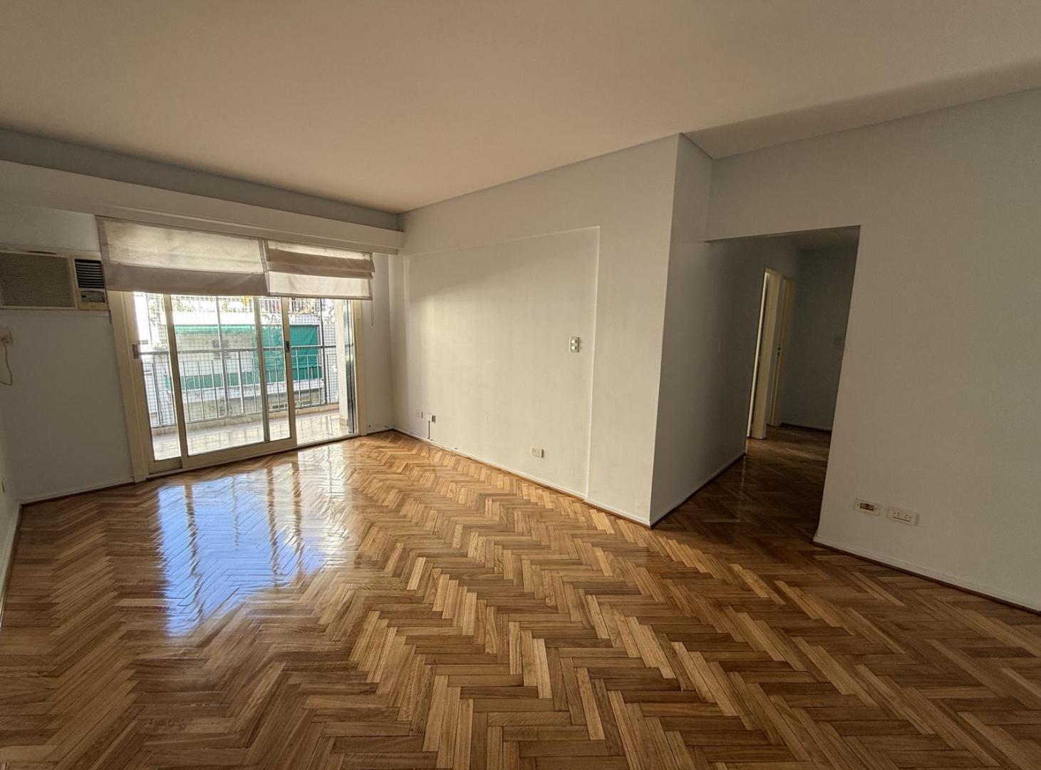 Foto de Venta Semipiso 4 ambientes en Colegiales, limite Belgrano, con palier, imagen 2