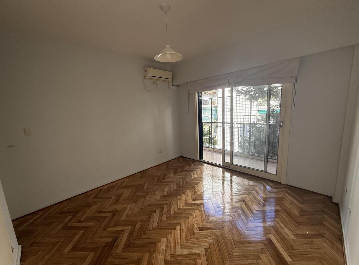 Foto de Venta Semipiso 4 ambientes en Colegiales, limite Belgrano, con palier, imagen 4