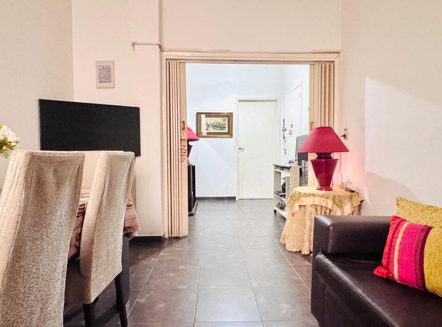 Foto de Venta Departamento 2 Ambientes con Patio en Planta Baja Almagro, imagen 4