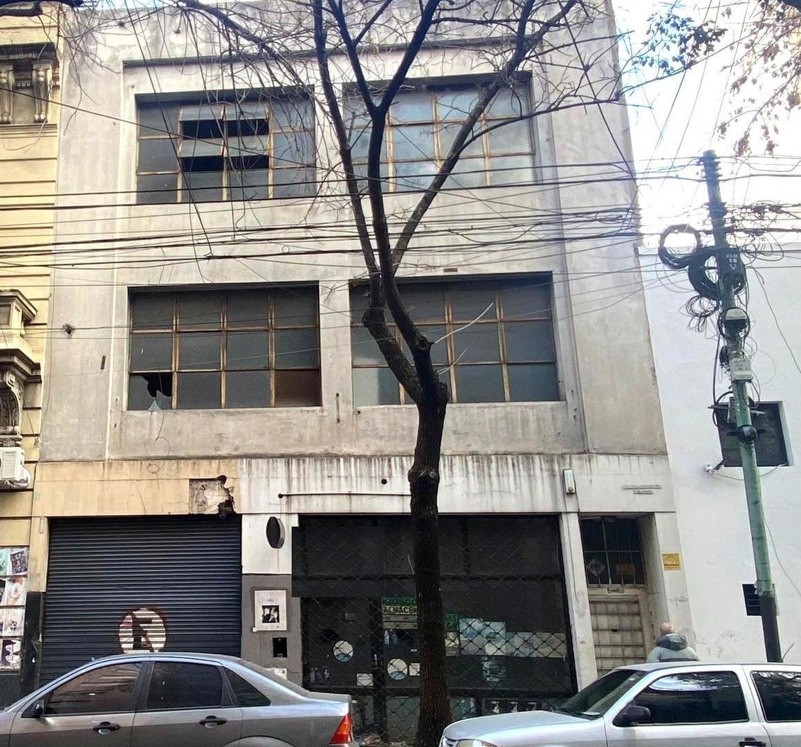 Foto de Depósito-Terreno en venta o alquiler en Almagro, imagen 3