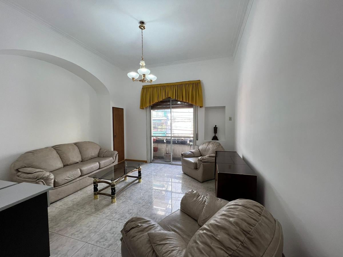 Foto de Venta. Departamento. 4 ambientes. Avellaneda, imagen 1