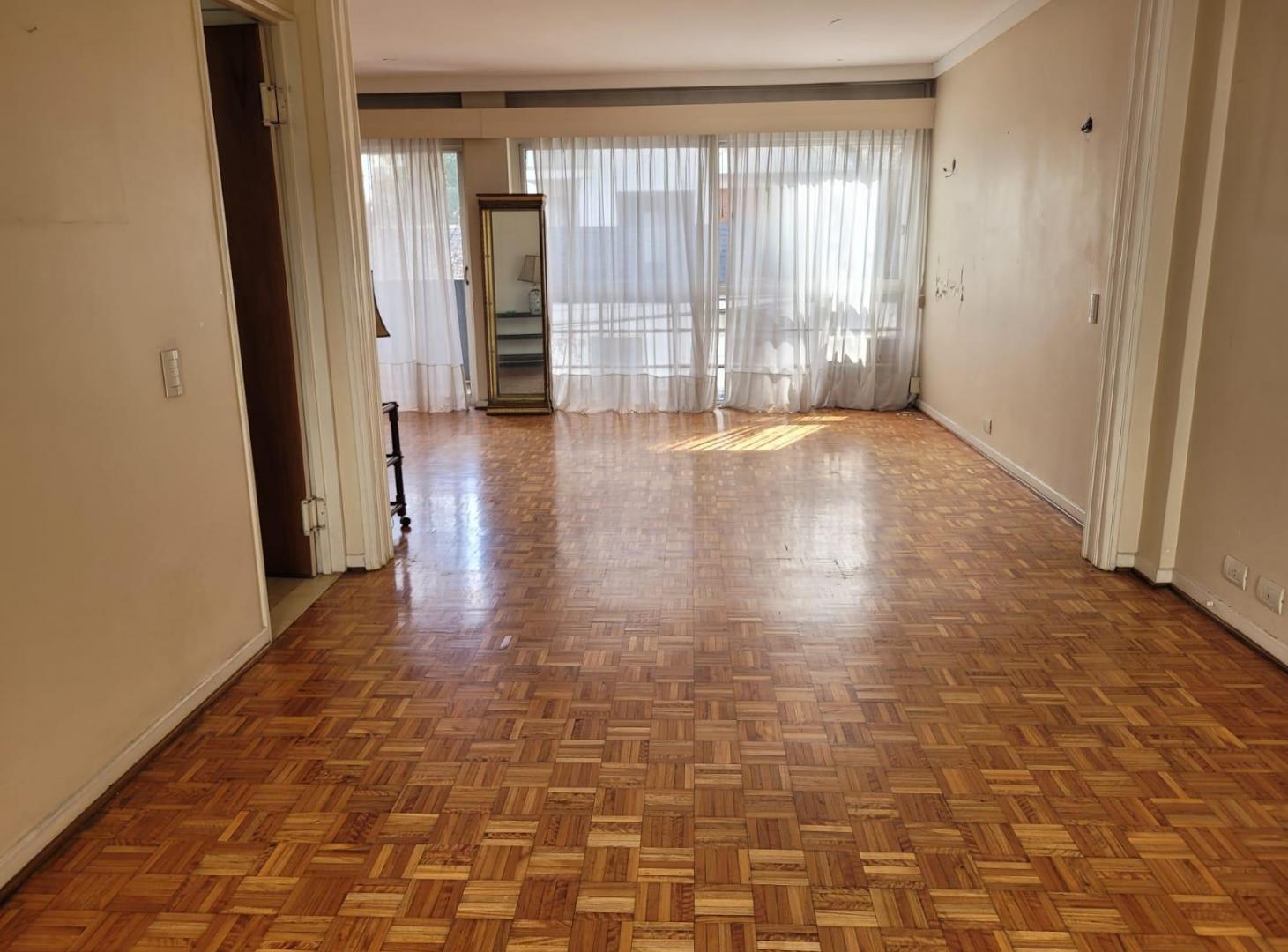 Foto de Venta - 4 Ambientes más Escritorio Cochera y baulera - Paseo del Angel, imagen 5