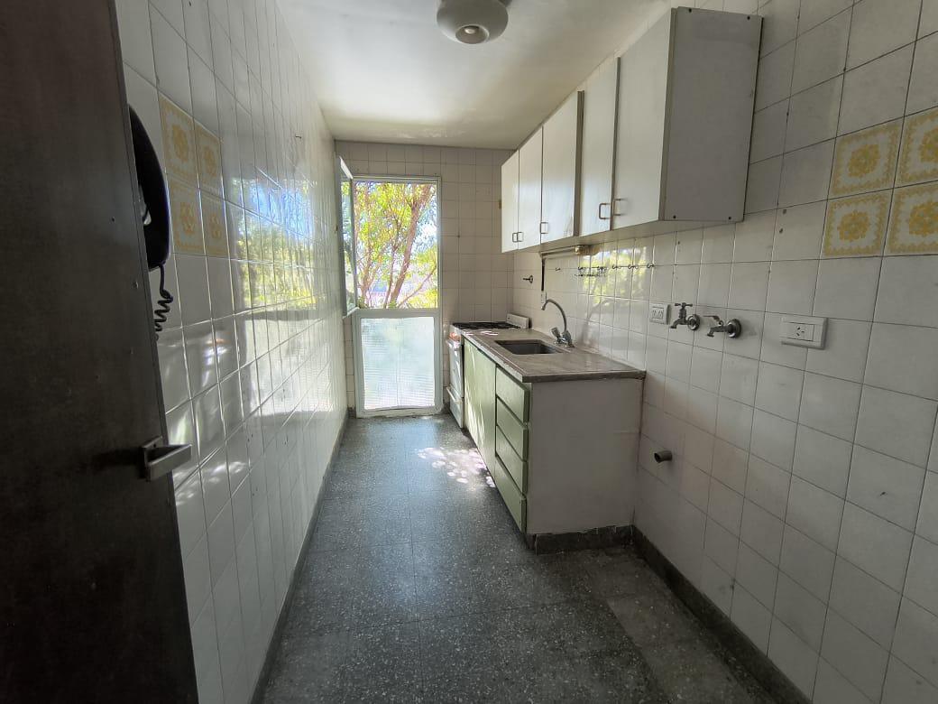 Foto de Departamento en Alquiler 3 ambientes luminoso en San Isidro, imagen 2