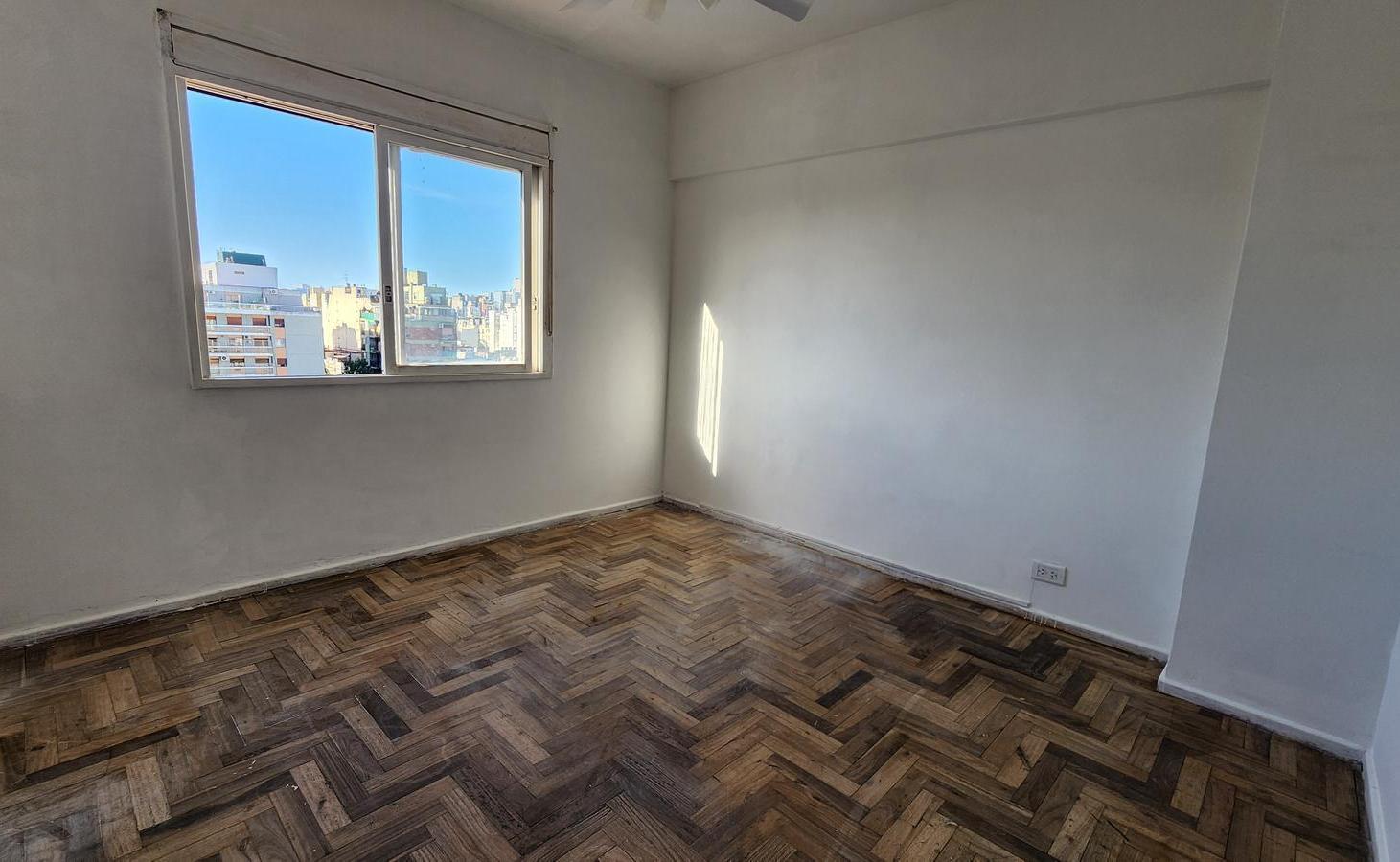 Foto de Departamento en venta Balvanera 2 ambientes piso alto muy luminoso, imagen 4