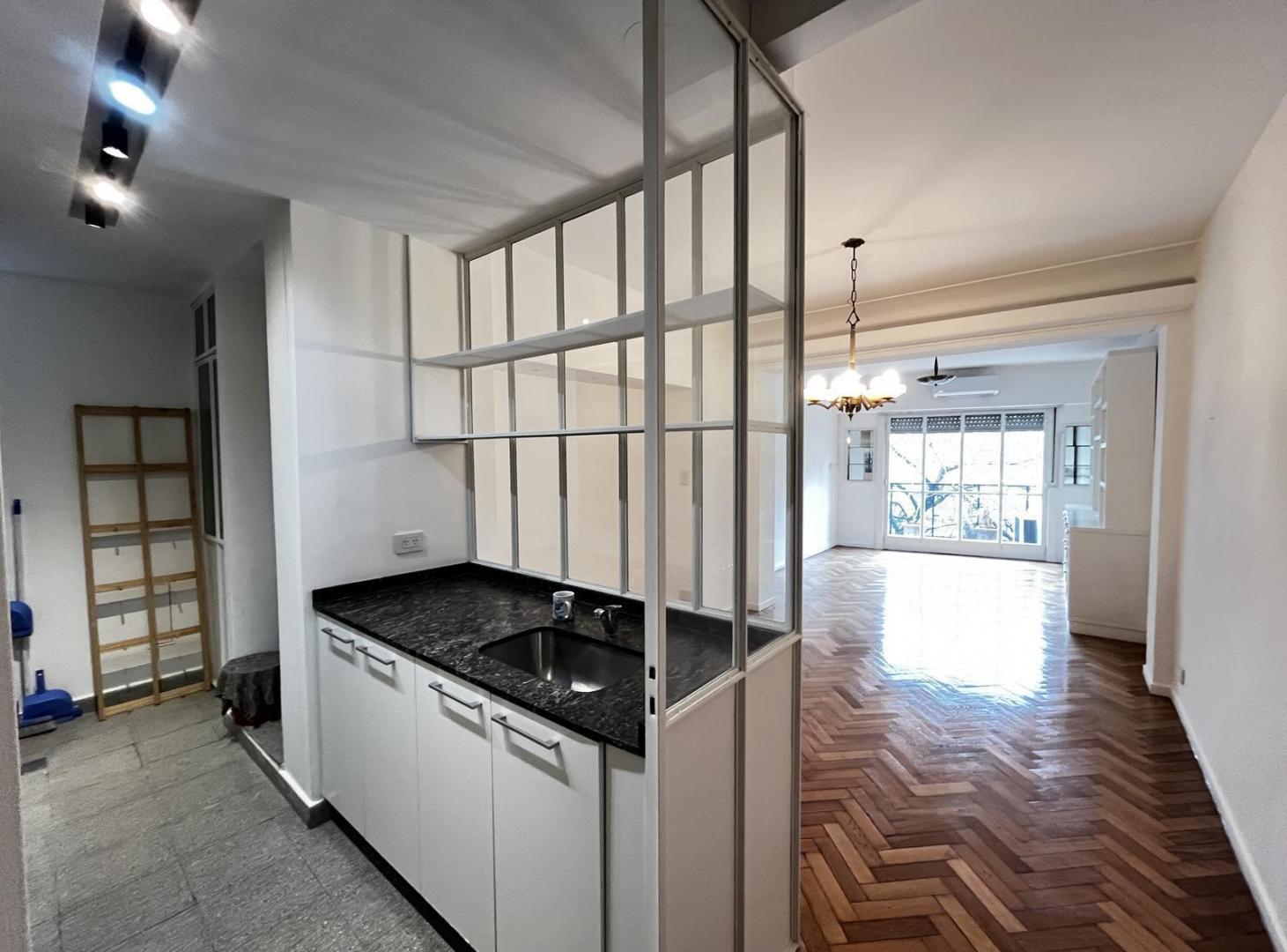Foto de Alquiler Departamento 3 ambientes en Recoleta Renovado a Nuevo, imagen 2