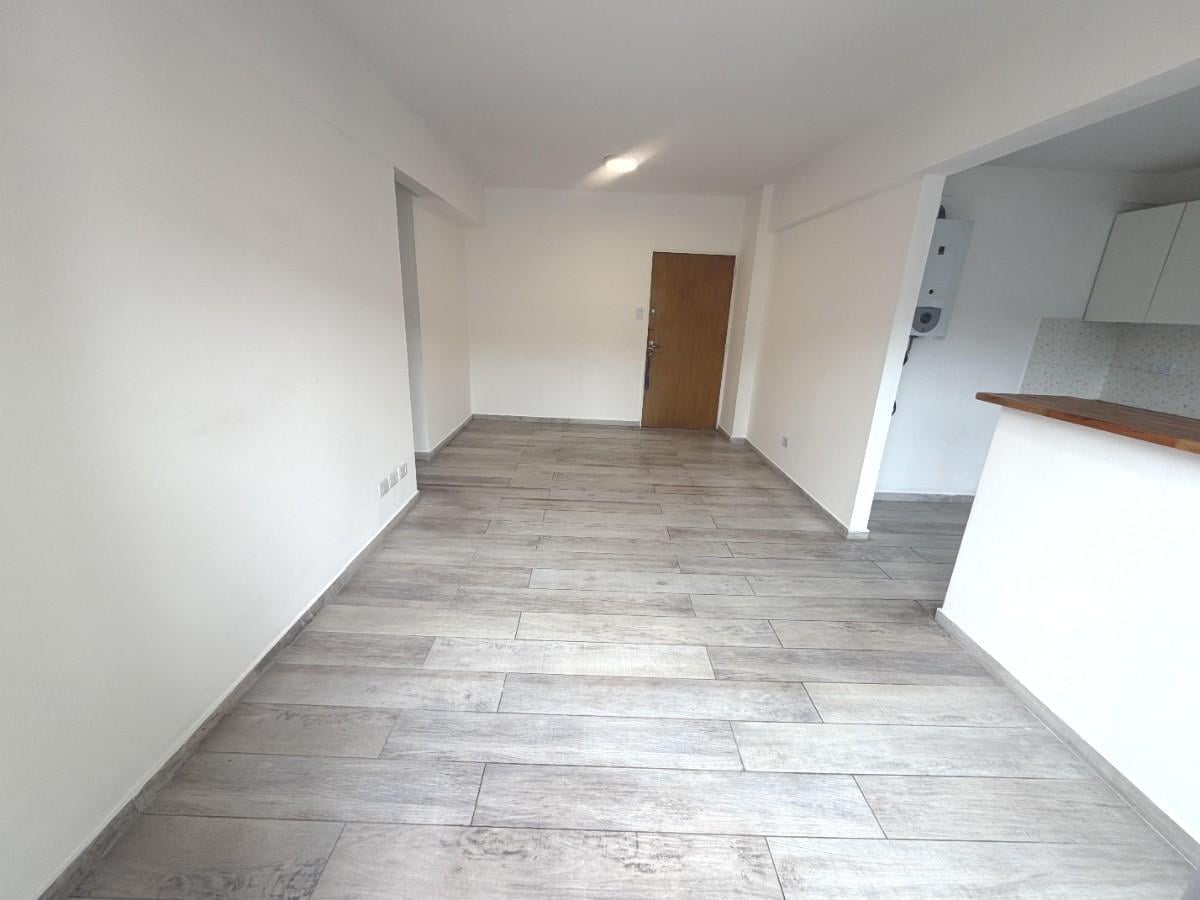 Foto de Departamento 2 ambientes con balcon en Barrio Norte, imagen 2