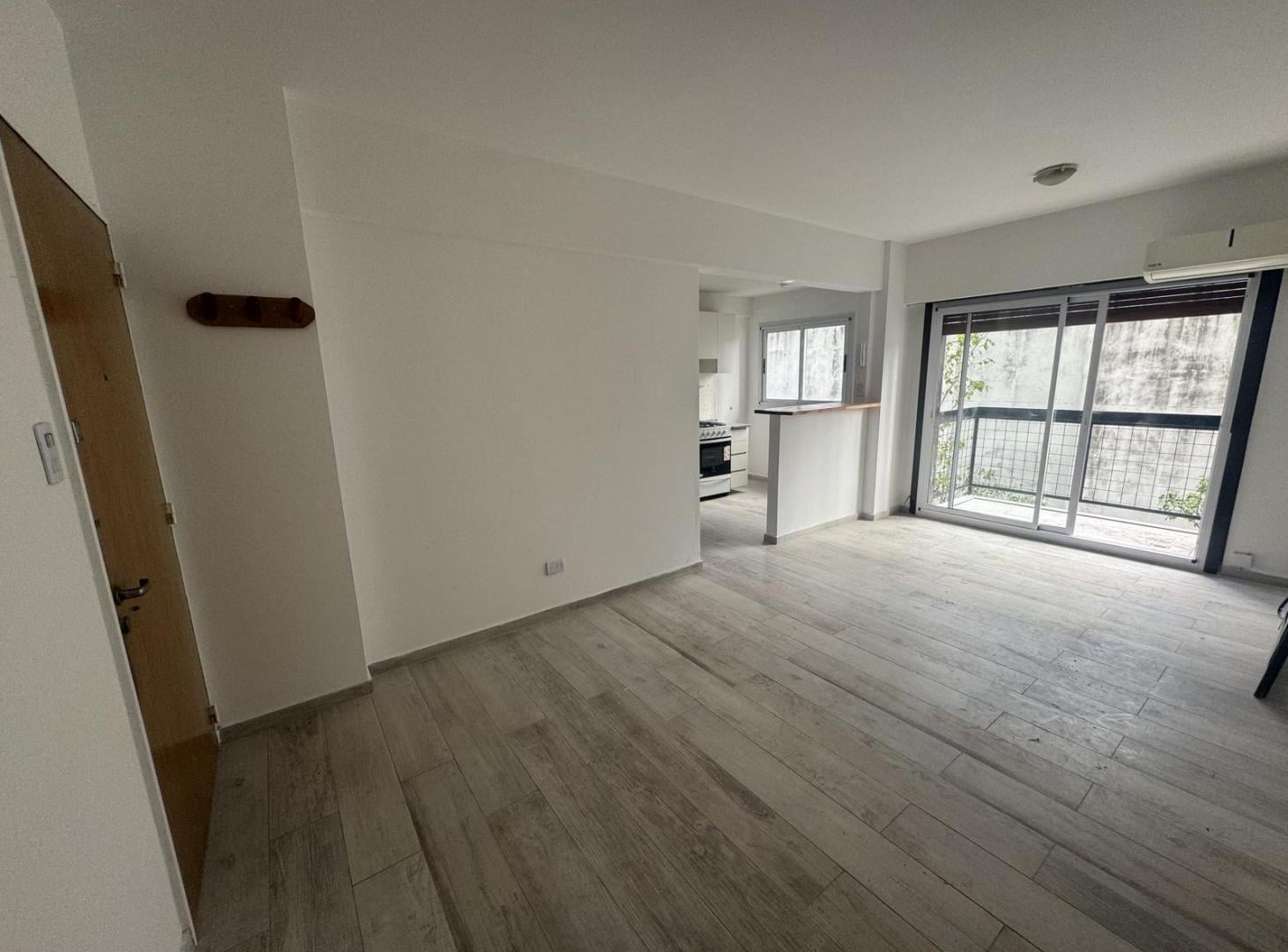Foto de Departamento 2 ambientes con balcon en Barrio Norte, imagen 1