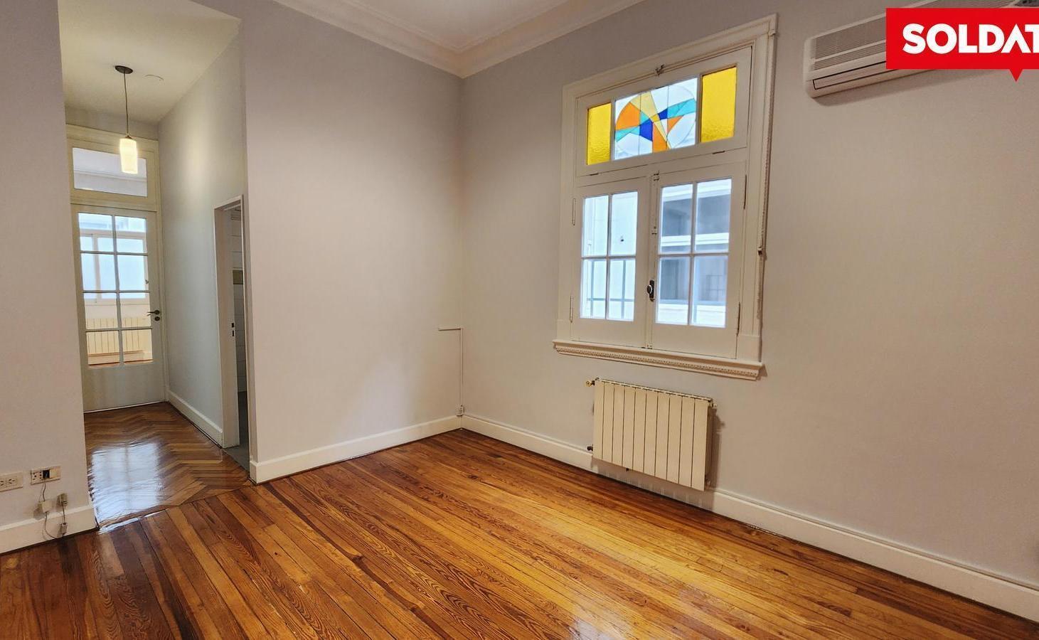 Foto de Departamento/ Oficina / Consultorio en alquiler categoría 2 ambientes, imagen 1