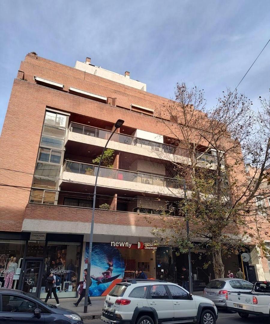 Departamento de 2 dormitorios en General Paz