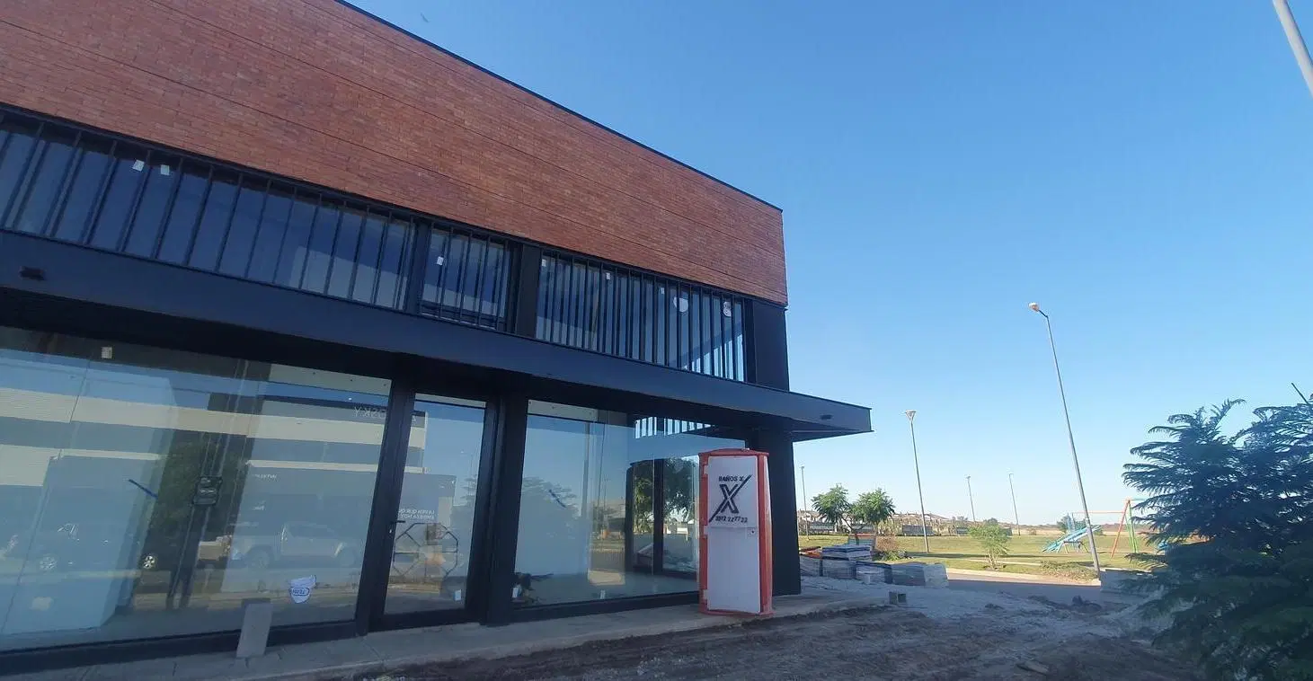 OFICINA COMERCIAL EN DOCTA EN VENTA 2
