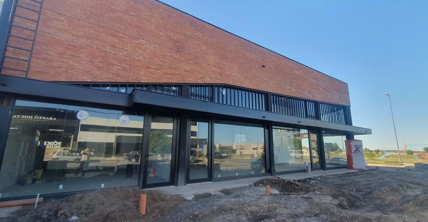 OFICINA COMERCIAL EN DOCTA EN VENTA 3