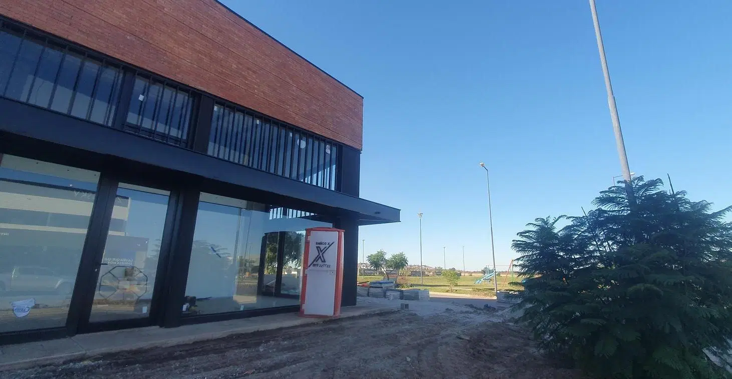 OFICINA COMERCIAL EN DOCTA EN VENTA 5