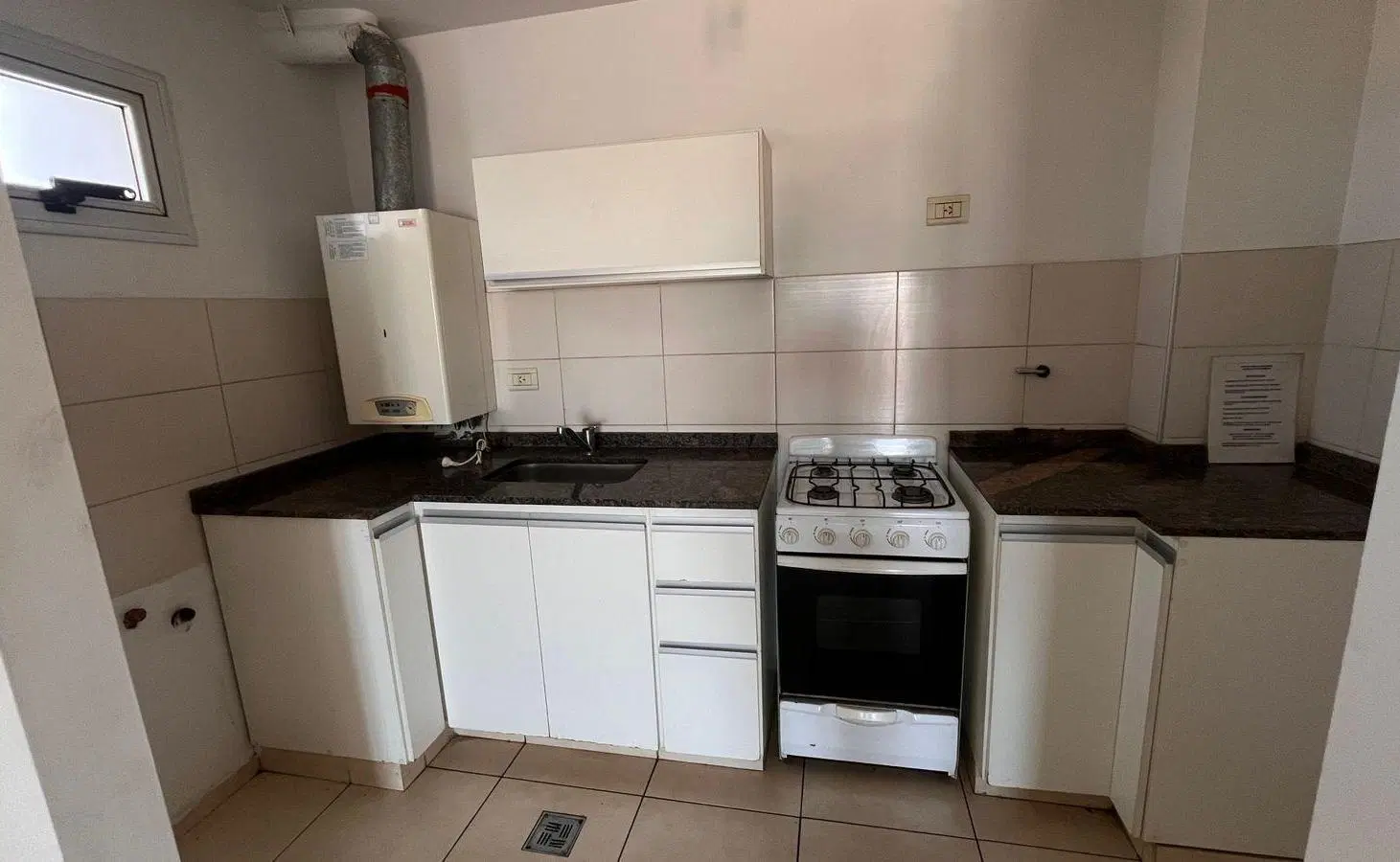 Departamento 1 dormitorio con balcón - B° General Paz 4