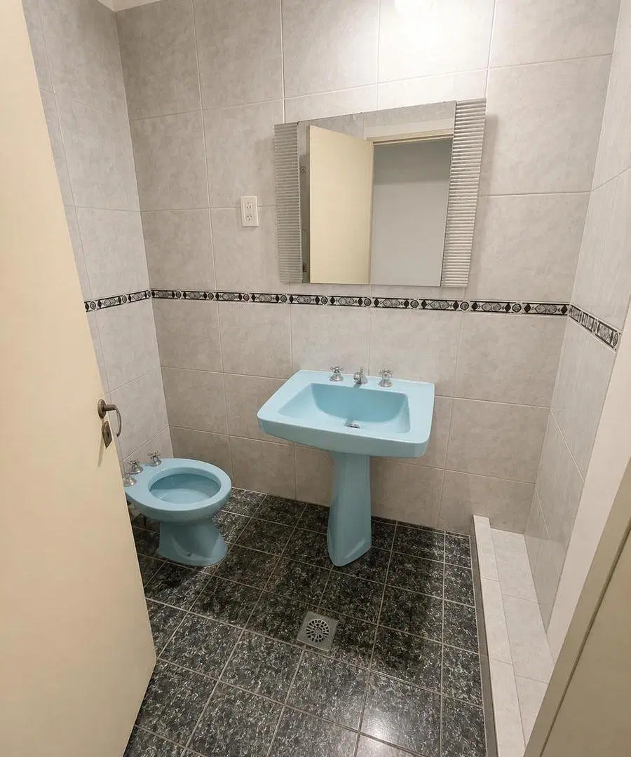 Casa 4 dormitorios barrio San Carlos 4