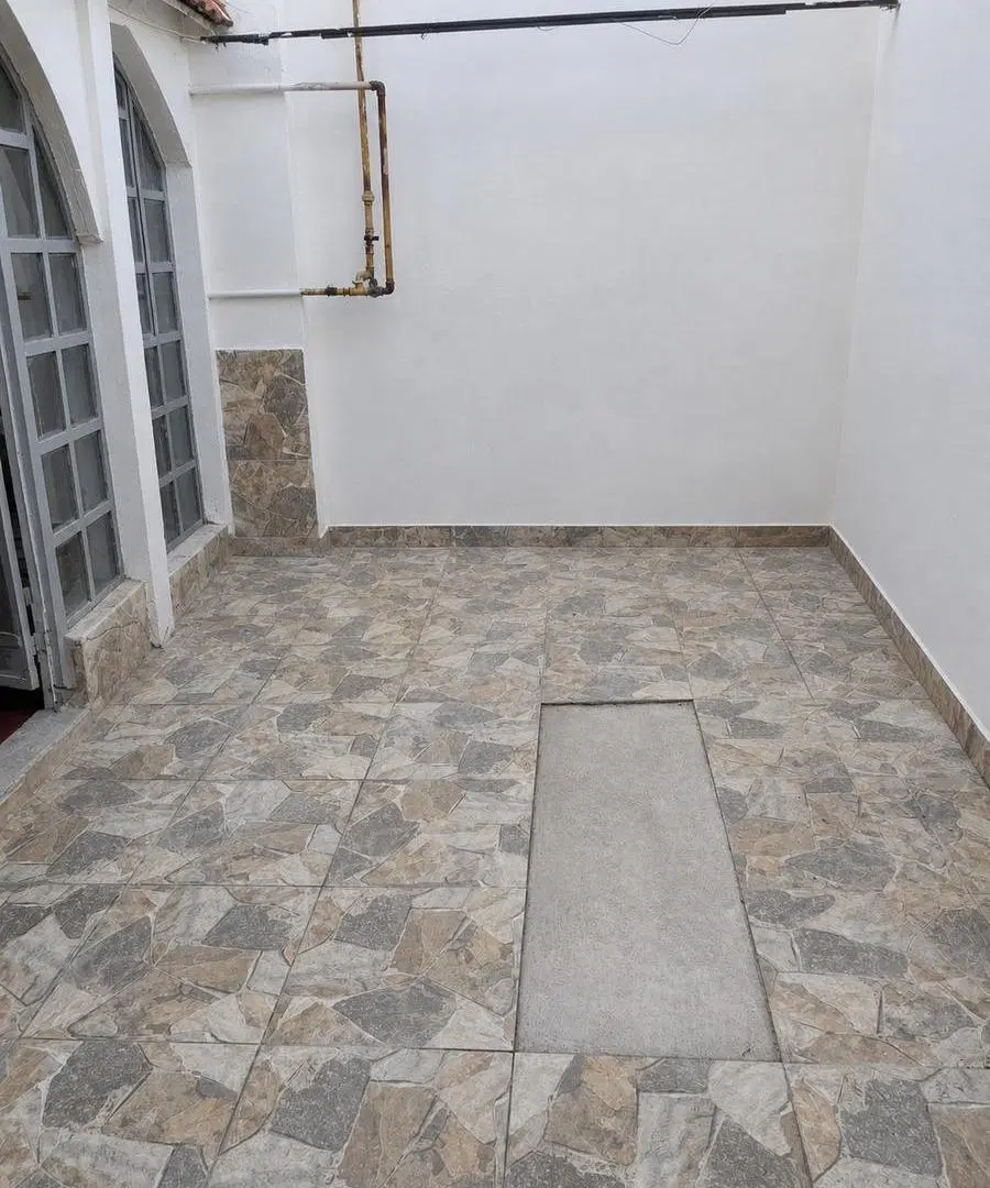 Casa 4 dormitorios barrio San Carlos 3