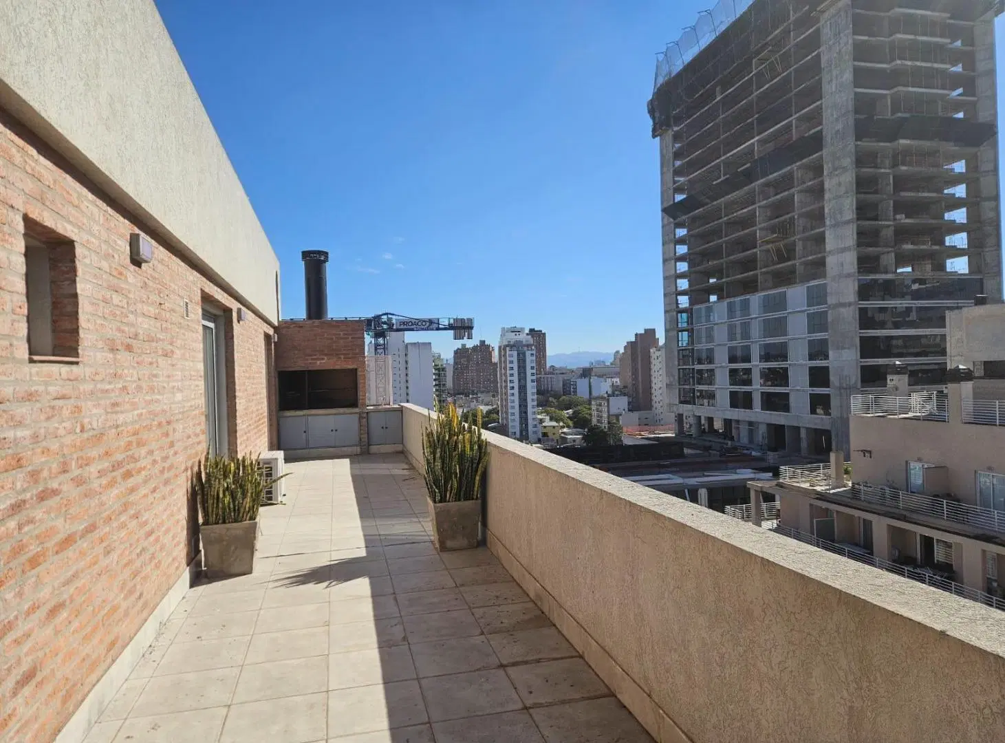 Departamento con balcón y terraza privados - 2 dormitorios 2 baños 2