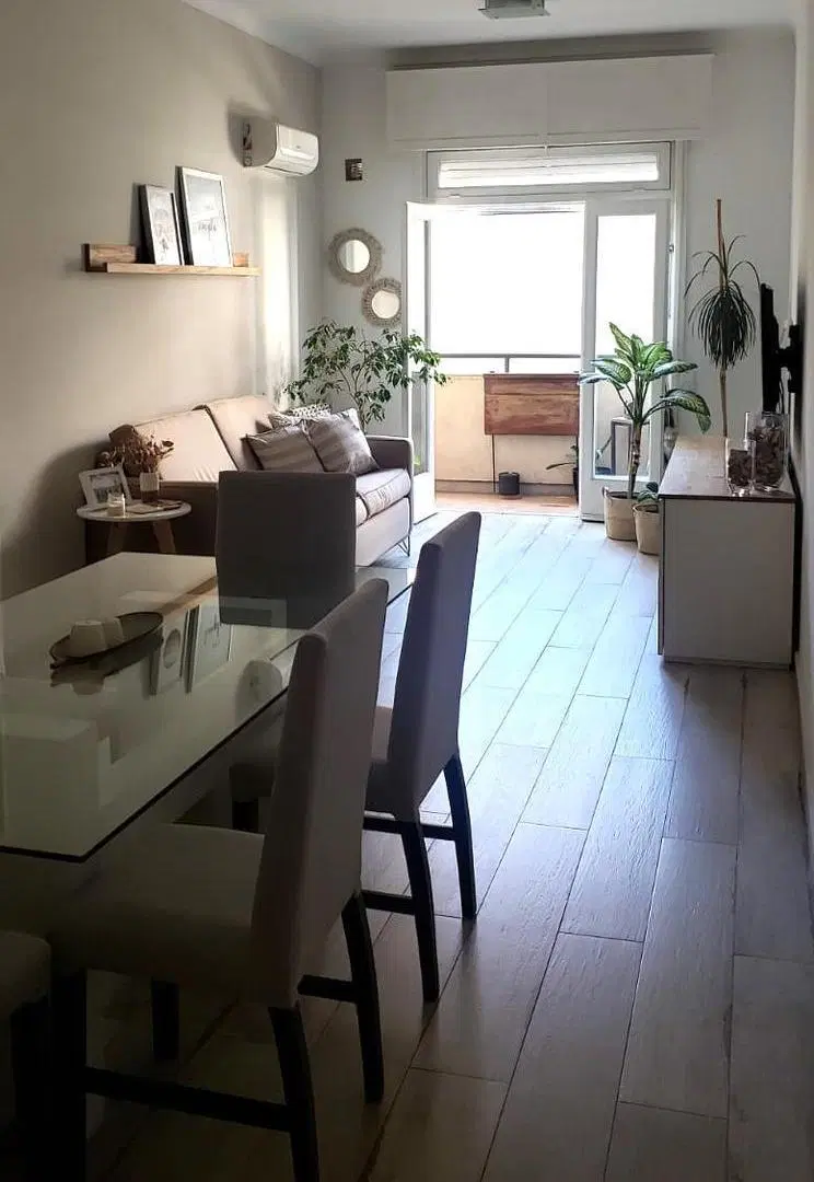 Departamento 2 dormitorios con balcón 2