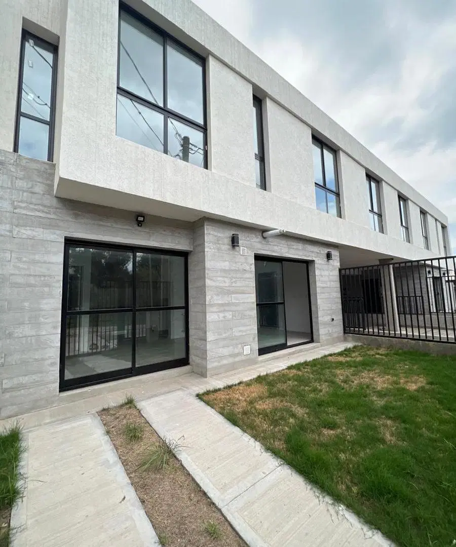 Dúplex 3 dormitorios 3 baños c/ 2 cocheras - Housing Distrito Veinte- NUEVO POETA LUGONES 2