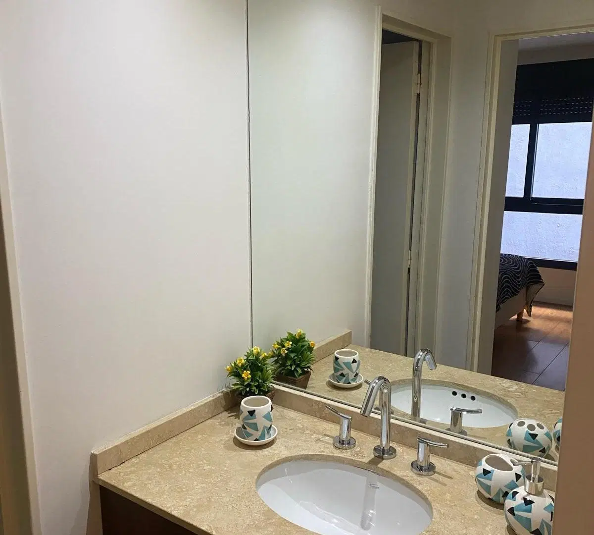 Departamento Categoría  Amoblado-  1 dormitorio con balcón, SUM, Gimnasio y Pileta - B° General Paz 4