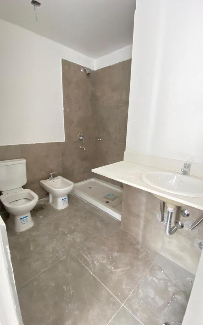 Foto de Departamento 1 dormitorio a estrenar con balcón en B° General Paz, imagen 5
