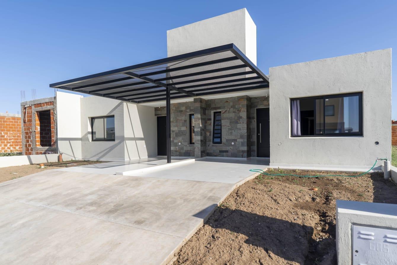Foto de DUPLEX EN VENTA 2 DORMITORIOS EN DOCTA, imagen 2