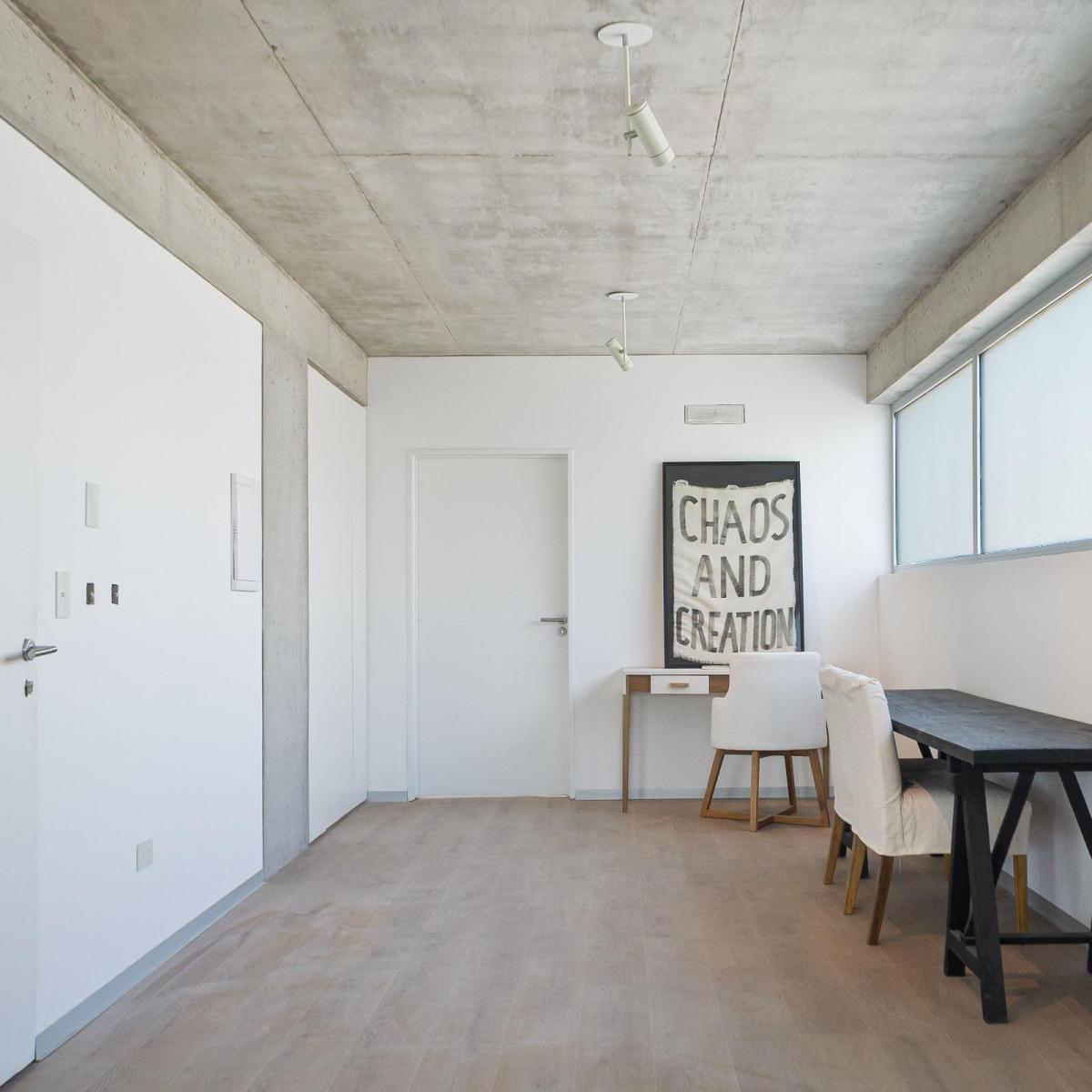 Venta Departamentos en Pozo Excelente Ubicación Zona Flores 4