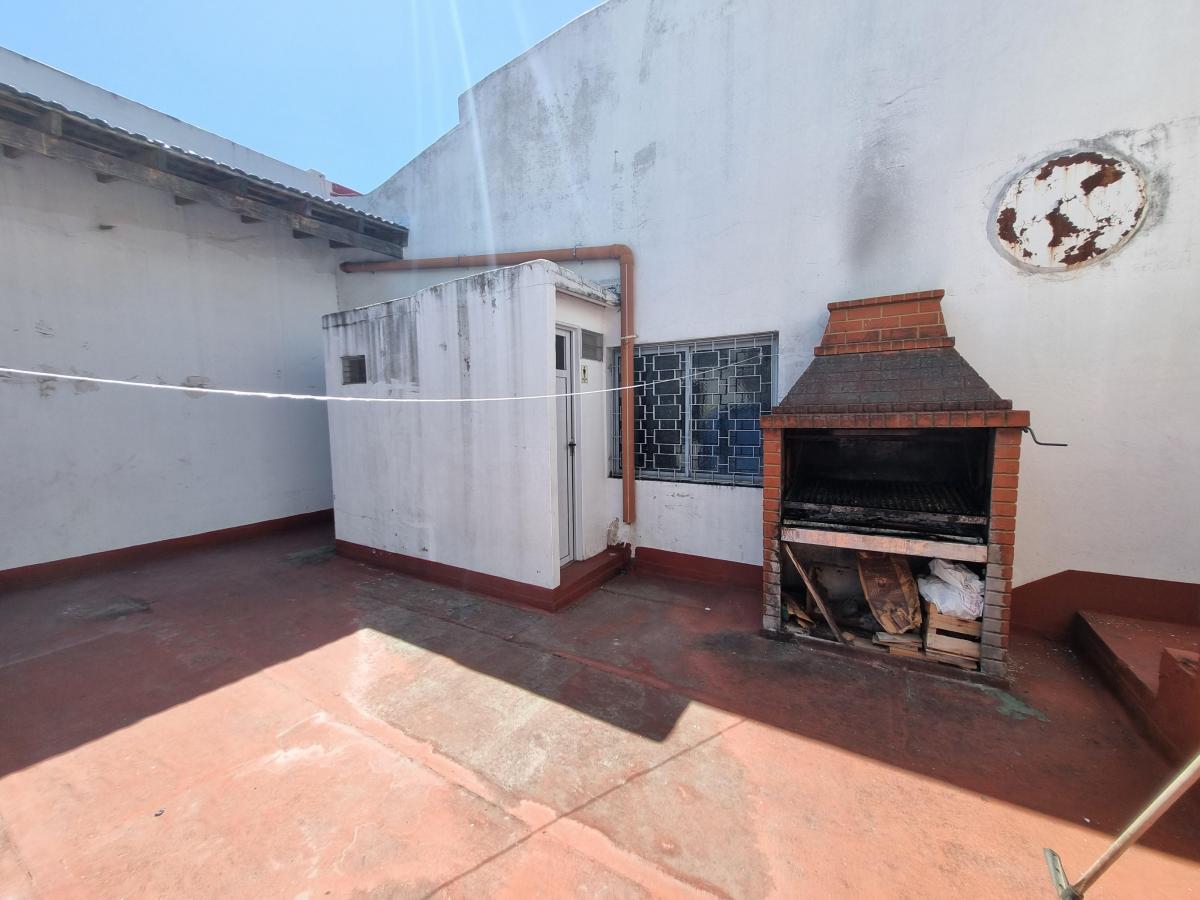 Foto de Vende amplio Deposito / Galpon con Vivienda, imagen 3