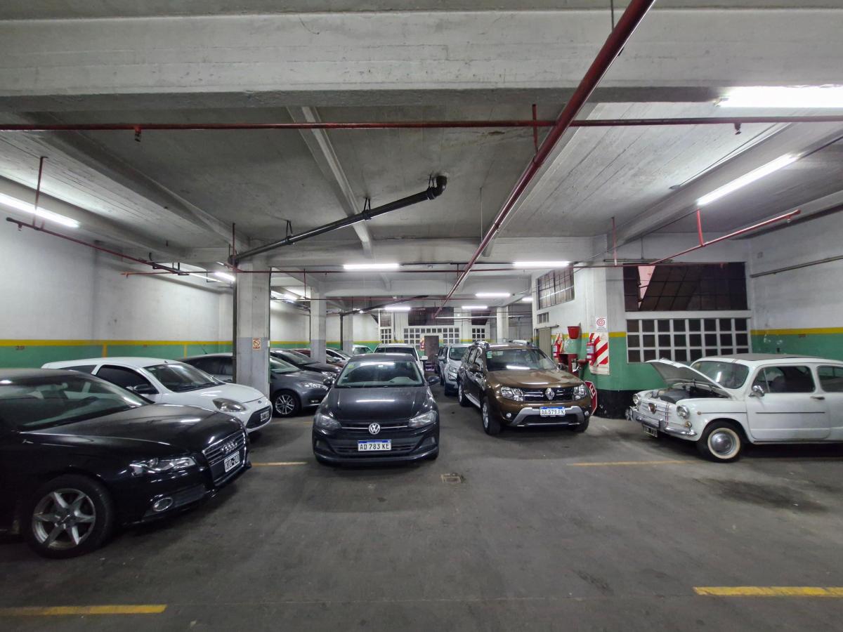Se Vende Garage/estacionamiento en Microcentro/San Nicolás