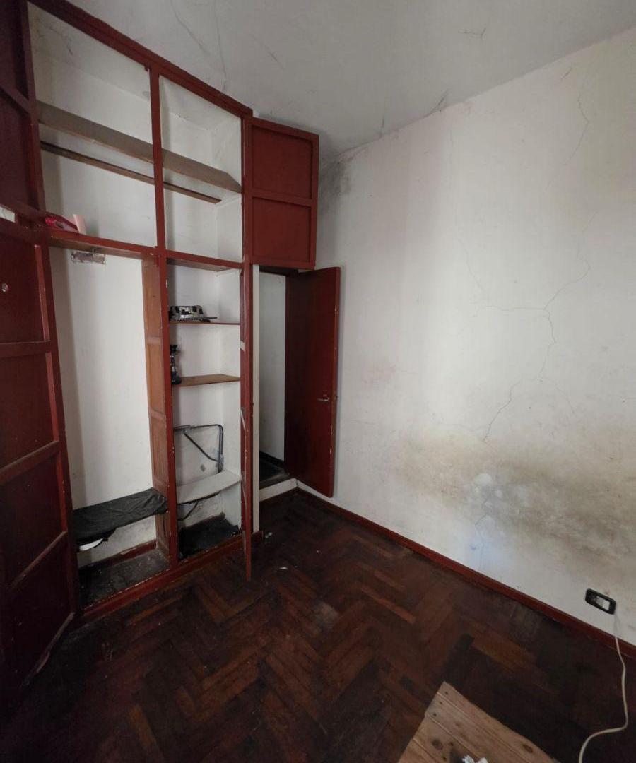 Foto de Se Alquila Local Comercial Con Vivienda En Parque Chacabuco, imagen 4