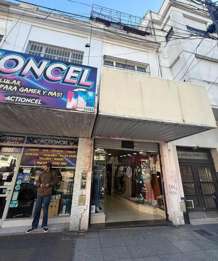 Se Alquila Local Con Vivienda En Parque Patricios 3
