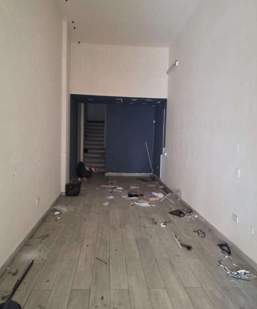Foto de Se Alquila Local Comercial En La Zona De Flores, imagen 5