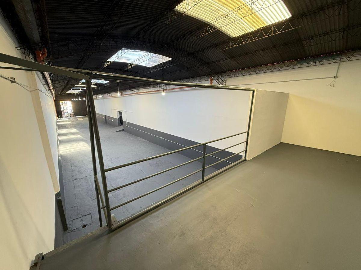 Foto de Se Vende Amplio Deposito Comercial en Caballito, imagen 4