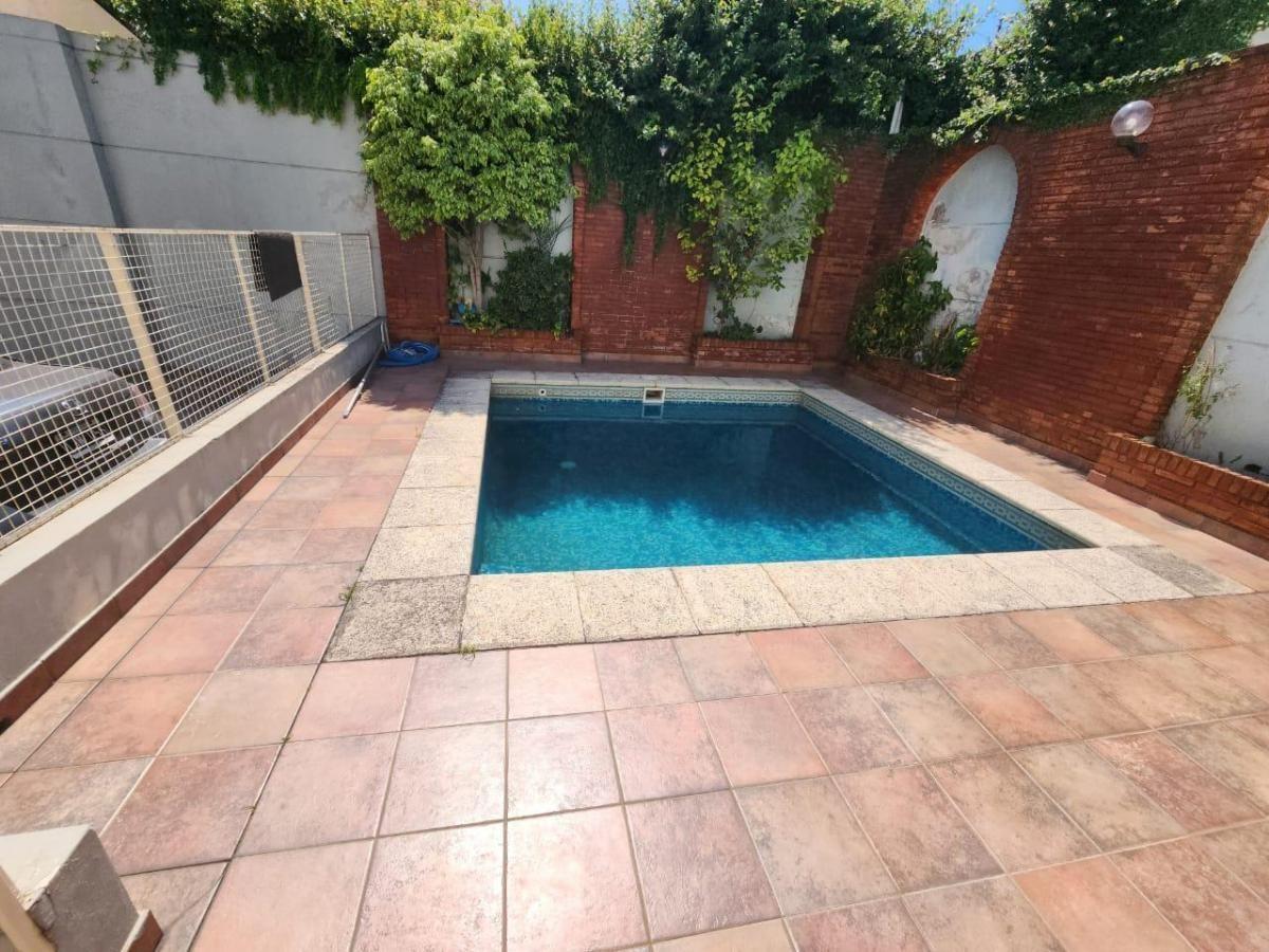Foto de Vende Hermoso Departamento Zona Floresta, imagen 4