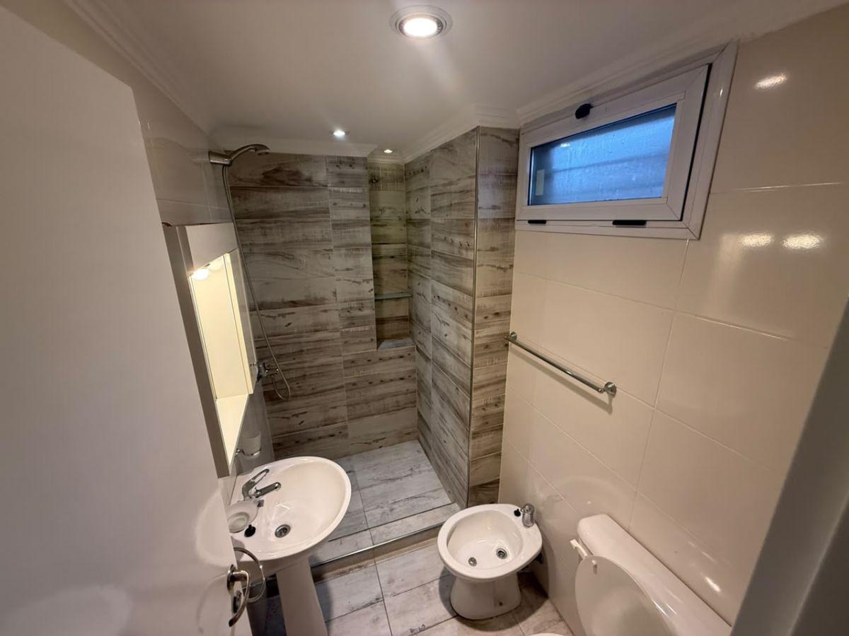 Foto de MONOAMBIENTE DE 35 M² EN PLANTA BAJA – FLORESTA, imagen 2