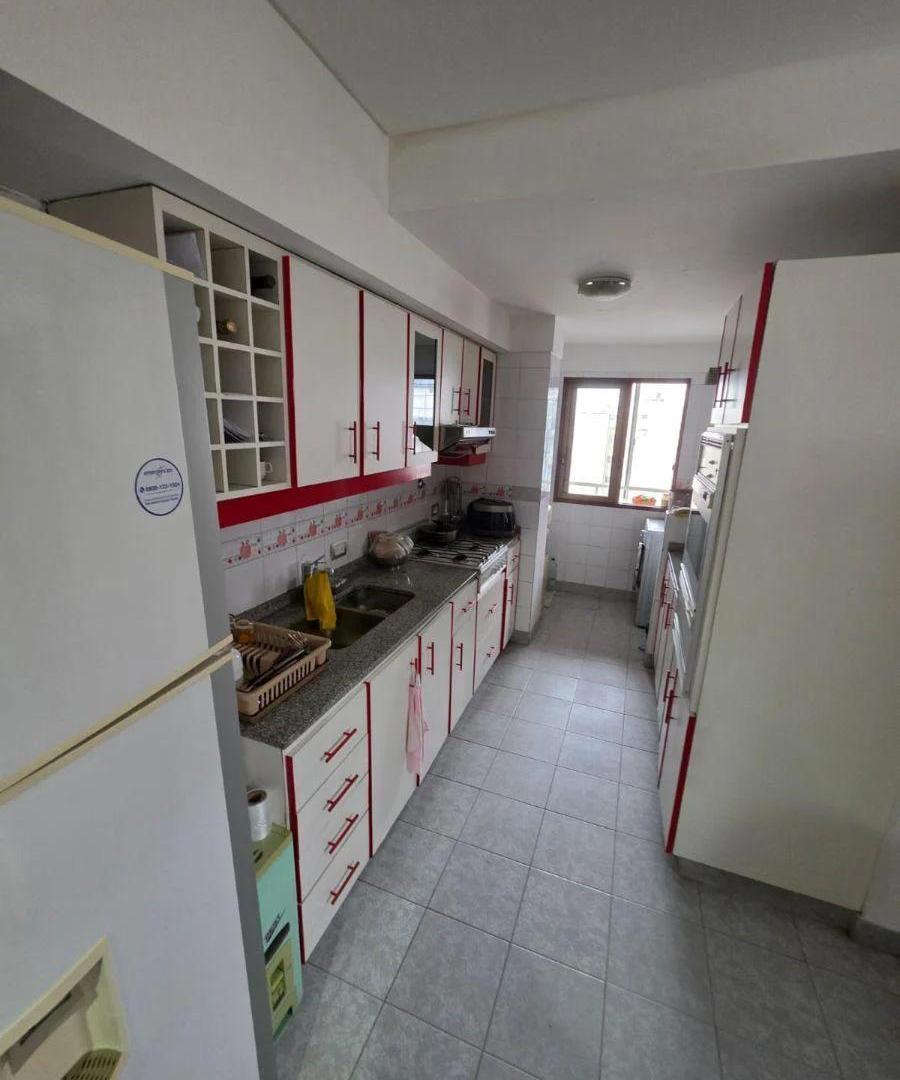 Foto de Se Vende Departamento 4 Amb Amplio en Flores, imagen 2