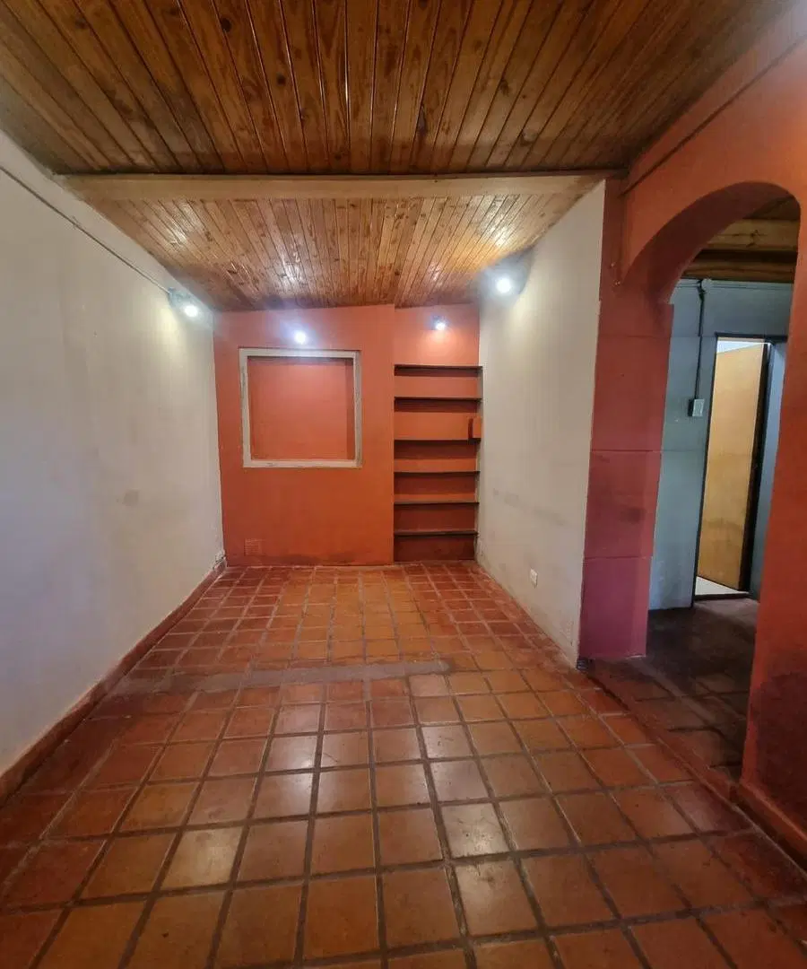 Casa en alquiler 2 dorm Arguello 3
