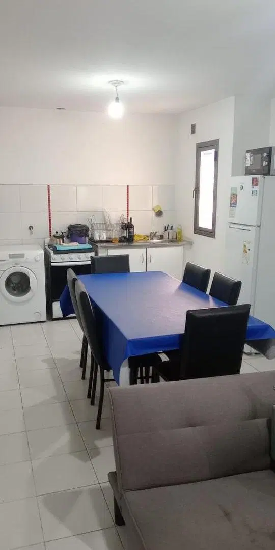 CASA EN ALQUILER ZONA DONATO ALVAREZ 8
