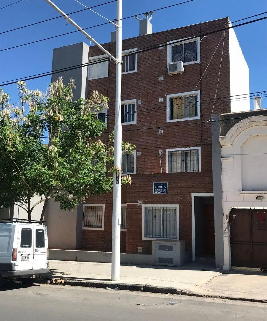 2 DORM. JUNIORS BAJAS EXPENSAS! 2