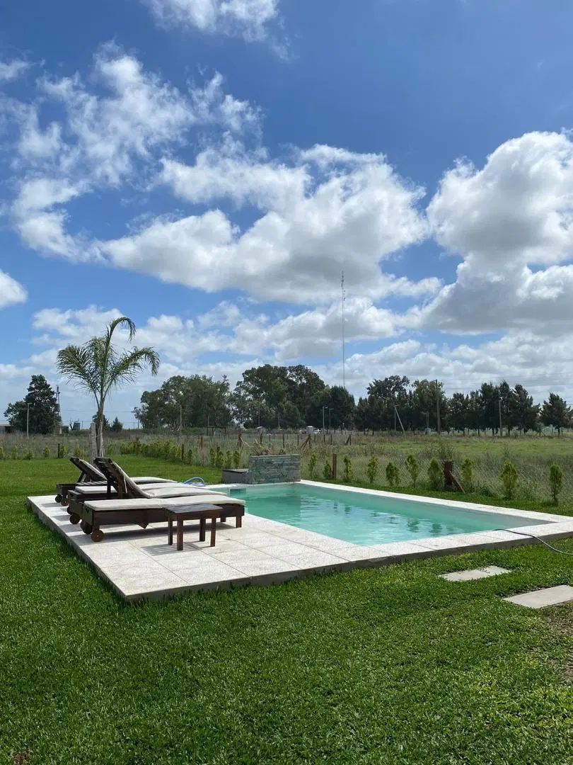 Casa Quinta de 3 Ambientes - Barrio Las Perdices 5