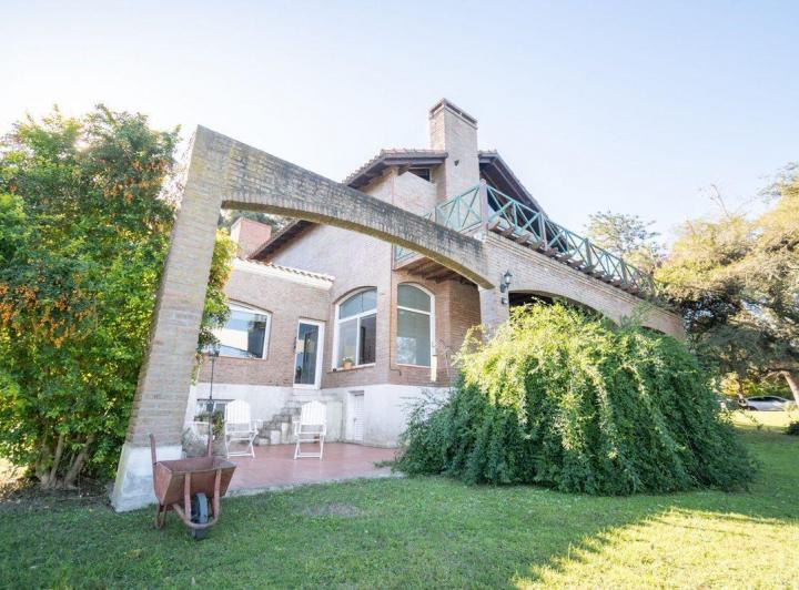 SE VENDE HERMOSA CASA EN CLUB NAUTICO UBAJAY 2