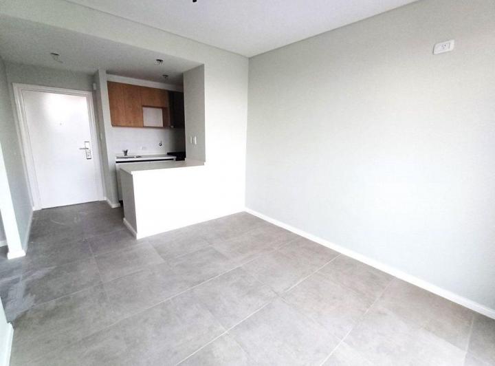 Alquiler Dpto 1 dorm Bv. Pellegrini c/amenities 2