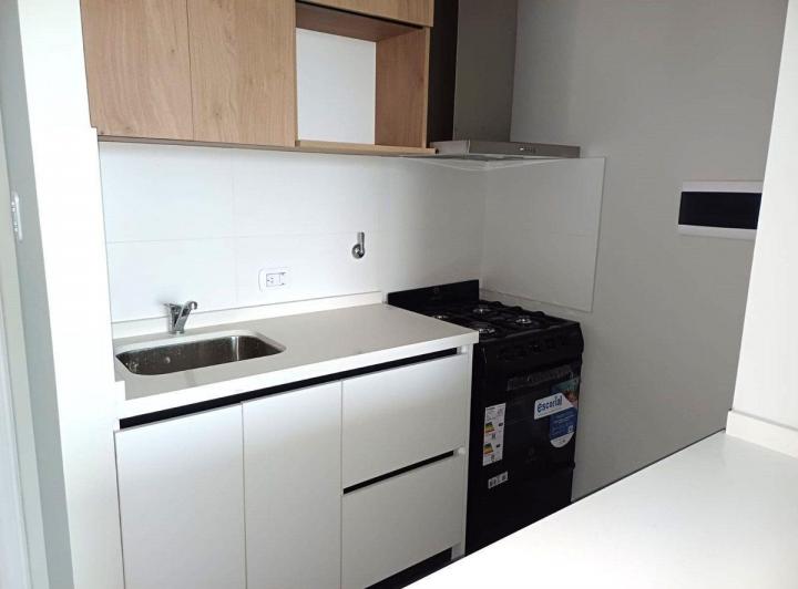 Alquiler Dpto 1 dorm Bv. Pellegrini c/amenities 3