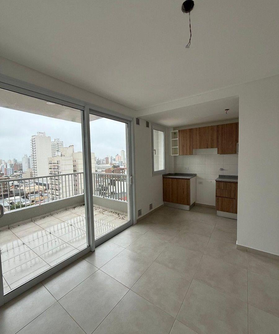 VENTA DEPTO 1 DORMITORIO - TORRE JULIA - DUBNER